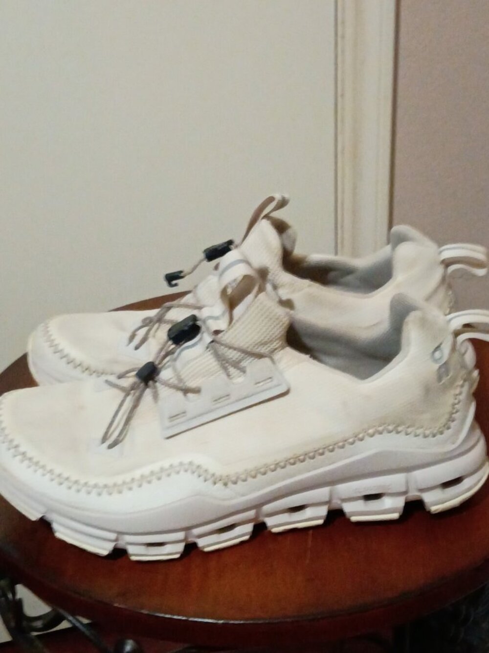 On Running Cloudaway Womens Shoes Size 9.5 Ivory Pearl 49.98945 Running Sneakers - Picture 9 of 13